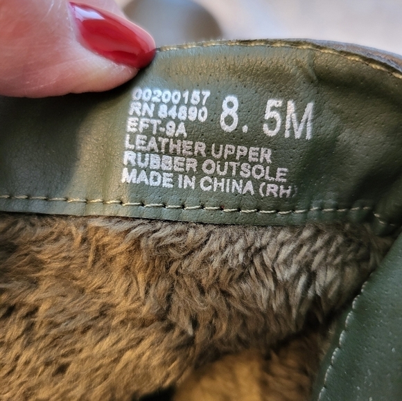 Beacon women's 8.5 olive Green leather ankle boots - Picture 7 of 15